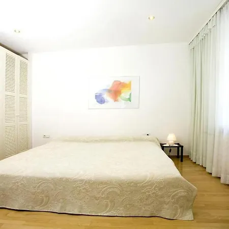 Ferienwohnung 8 Top 1 Appartement *